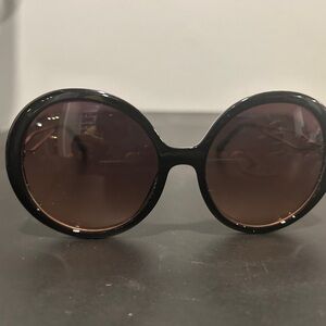 Black Oversized Retro Sunglasses